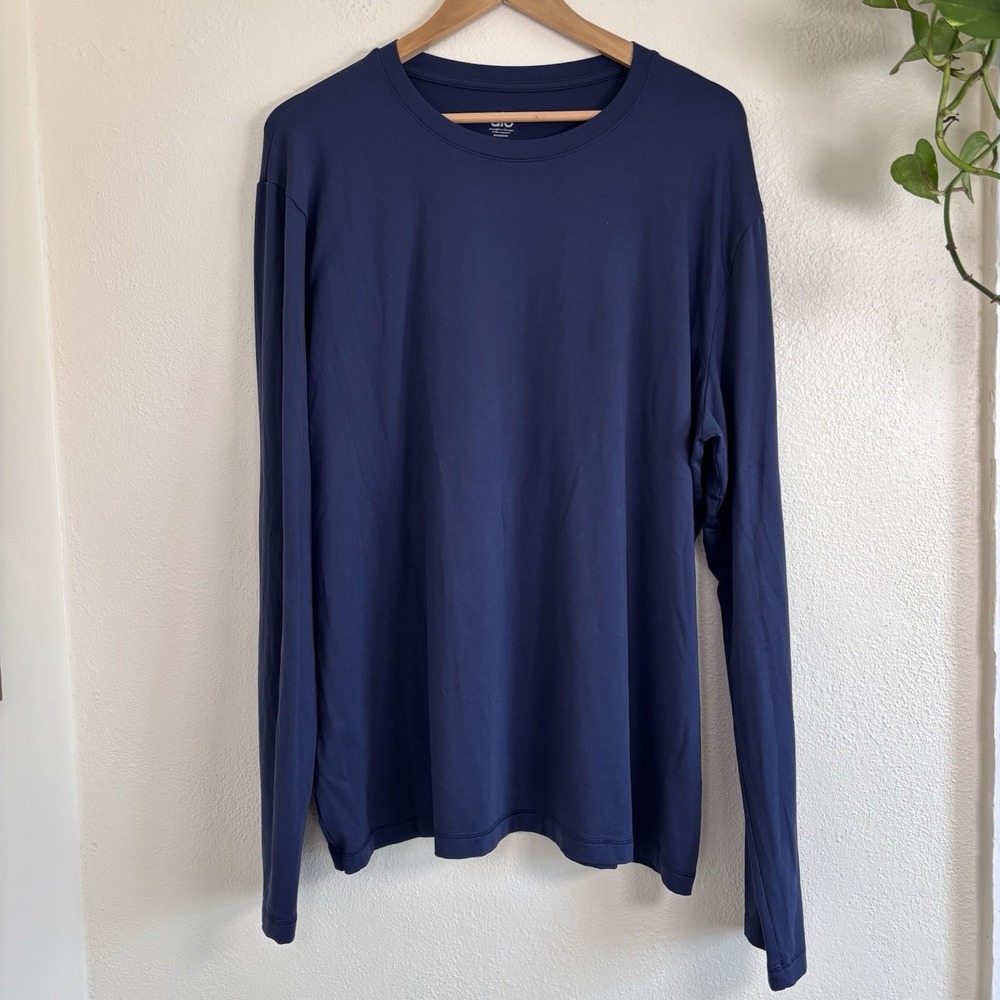 ALO Yoga Shirt Mens XL Blue Conquer Reform Crewneck Long Sleeve Tee Gym
